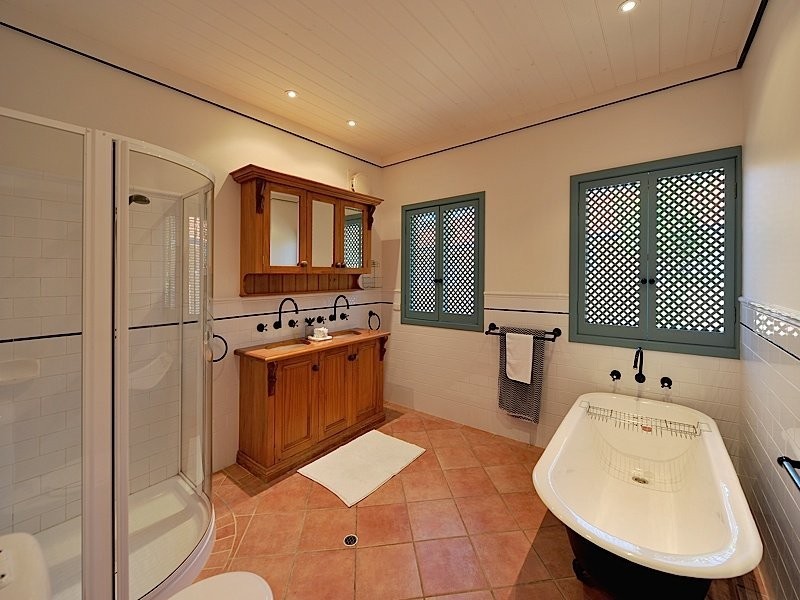 4B Salvado Street, Cottesloe WA 6011