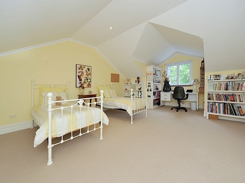 99 Moffett Road, Carmel WA 6076