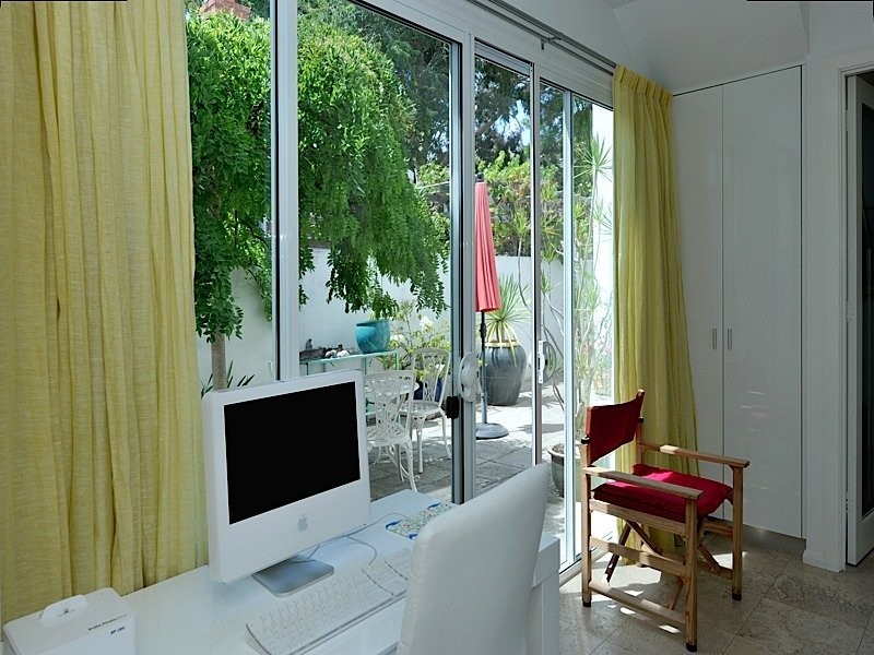 9 Wentworth Street, Cottesloe WA 6011