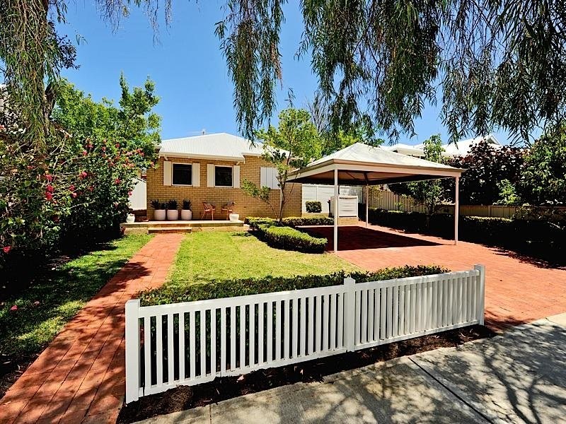 27 Brighton Street, Cottesloe WA 6011