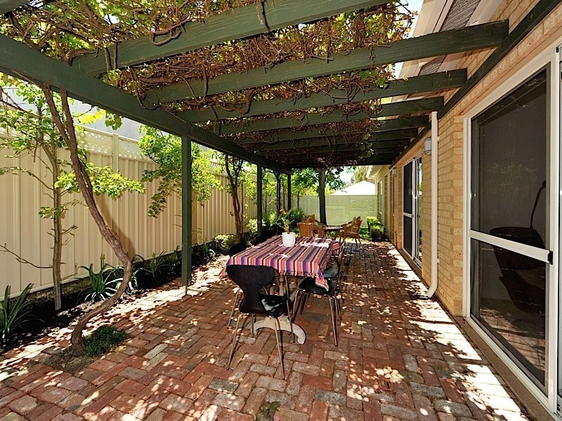 27 Brighton Street, Cottesloe WA 6011