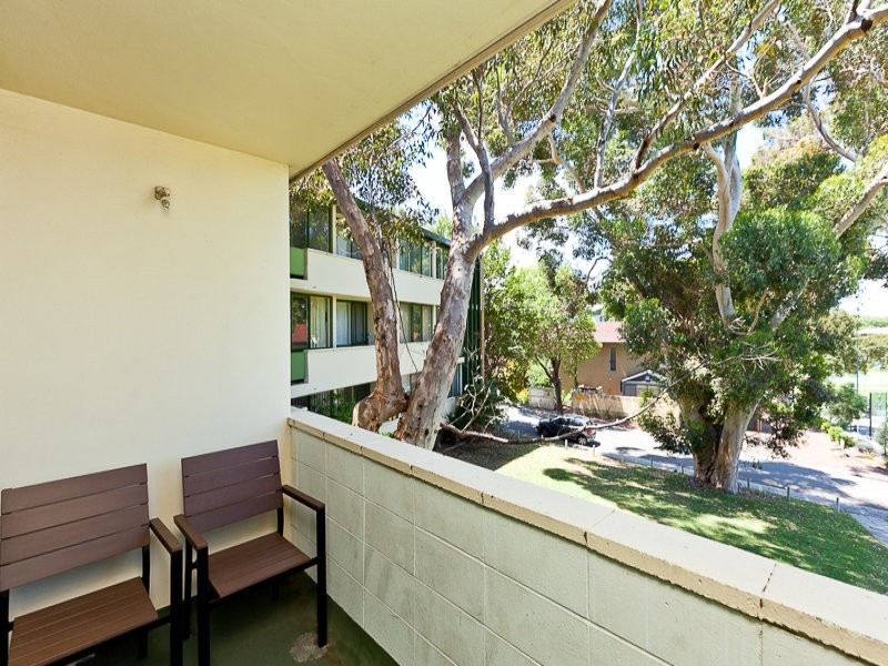 14/389 Stirling Highway, Claremont WA 6010