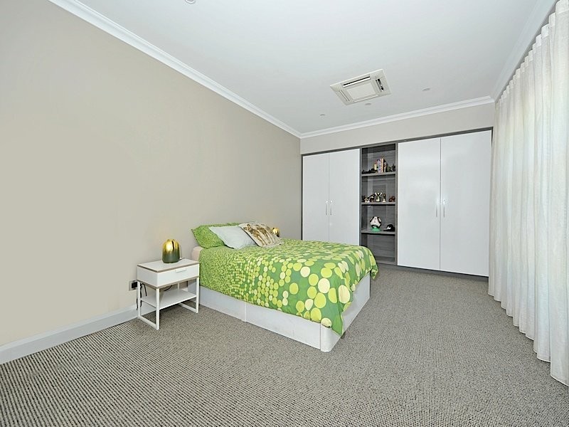 2 Aceway Lane, Swanbourne WA 6010
