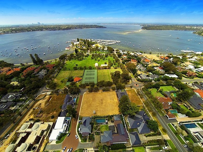 8 Bay View Terrace, Peppermint Grove WA 6011