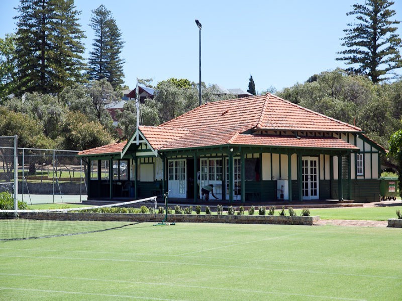 8 Bay View Terrace, Peppermint Grove WA 6011