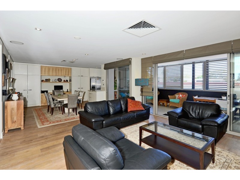 213/40 St Quentin Avenue, Claremont WA 6010