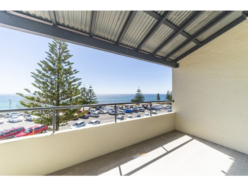 11/116 Marine Parade, Cottesloe WA 6011