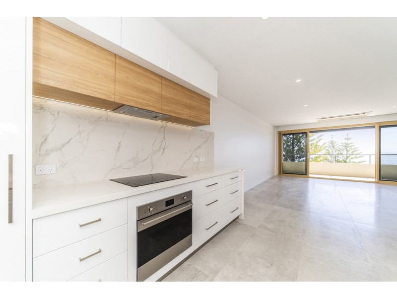 11/116 Marine Parade, Cottesloe WA 6011