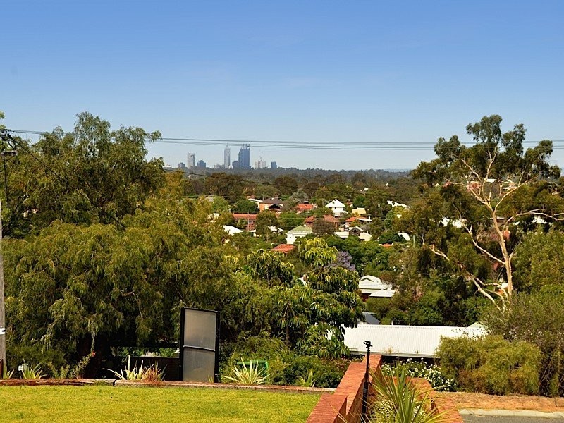 47 Mayfair Street, Mount Claremont WA 6010