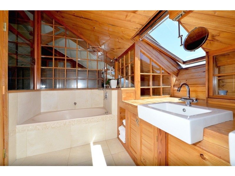 2/51 Rule Street, North Fremantle WA 6159