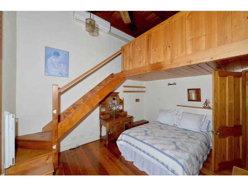 2/51 Rule Street, North Fremantle WA 6159