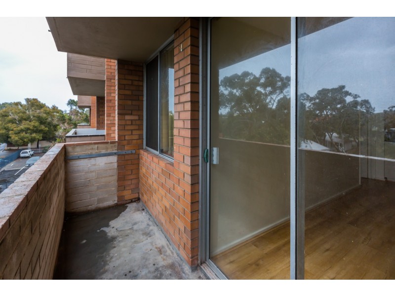 57/4 Dover Court, Mosman Park WA 6012