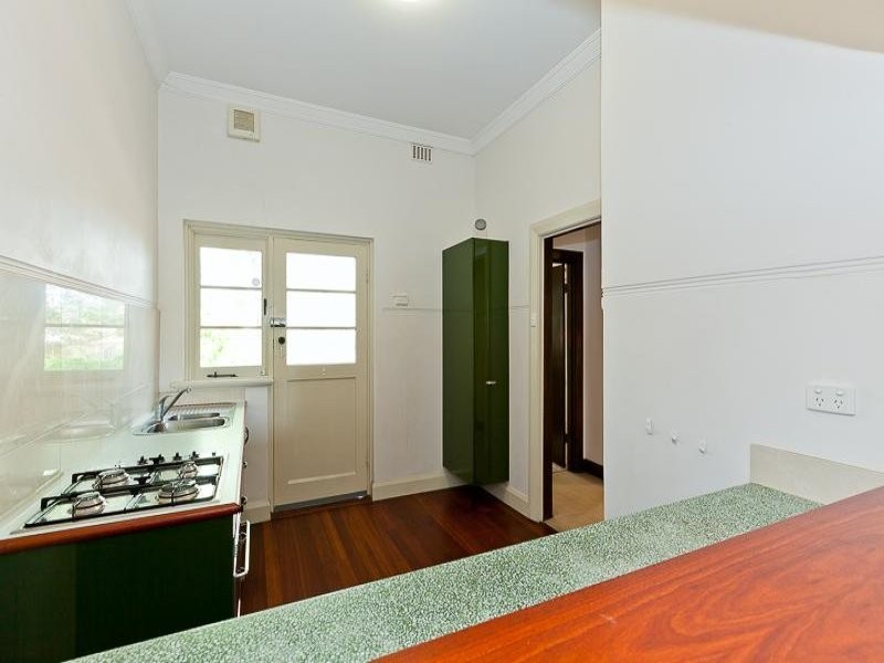 2/72 Stirling Highway, Nedlands WA 6009