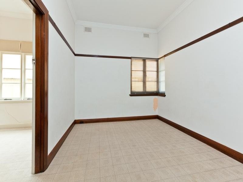 2/72 Stirling Highway, Nedlands WA 6009