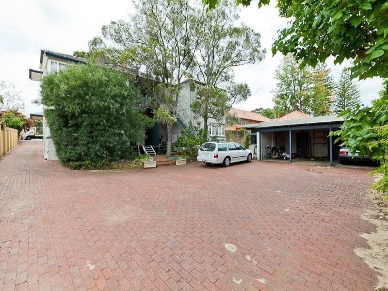 2/72 Stirling Highway, Nedlands WA 6009
