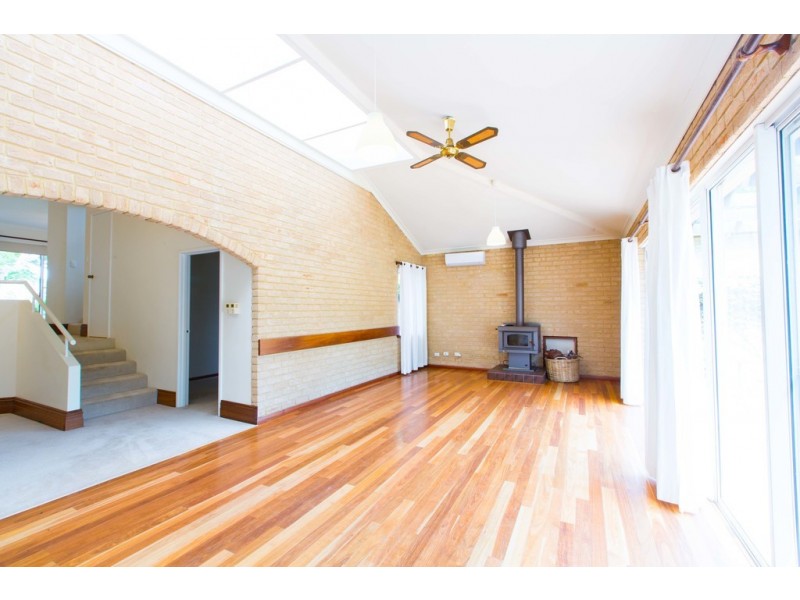 22 Gibney Street, Cottesloe WA 6011