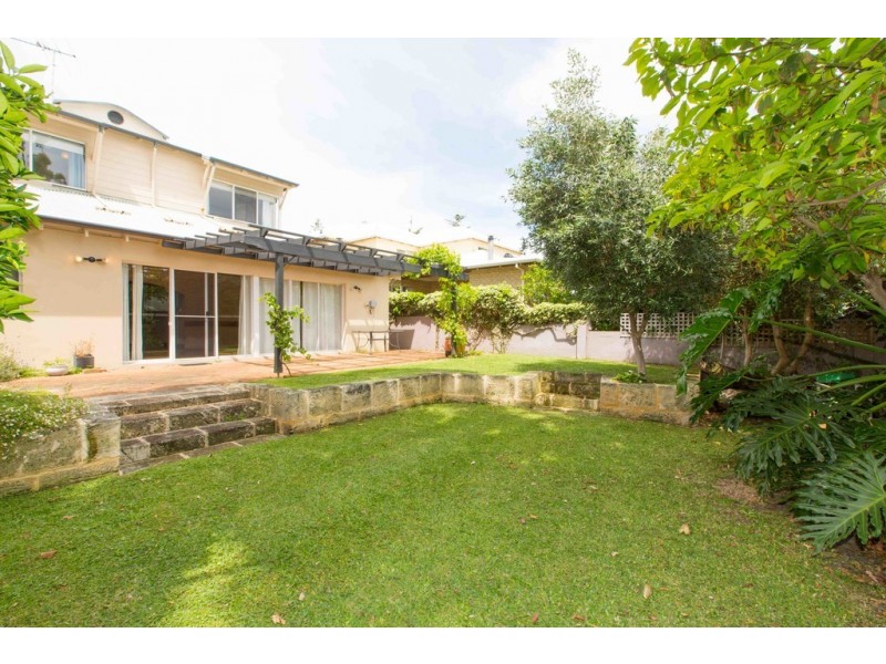 22 Gibney Street, Cottesloe WA 6011