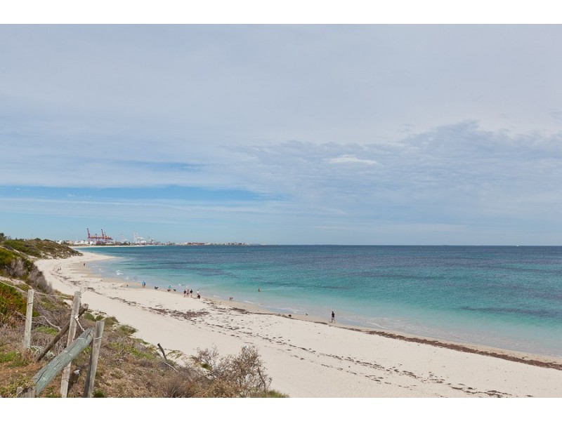 22 Gibney Street, Cottesloe WA 6011