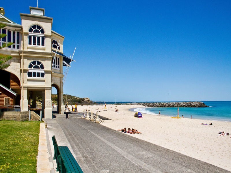 22 Gibney Street, Cottesloe WA 6011