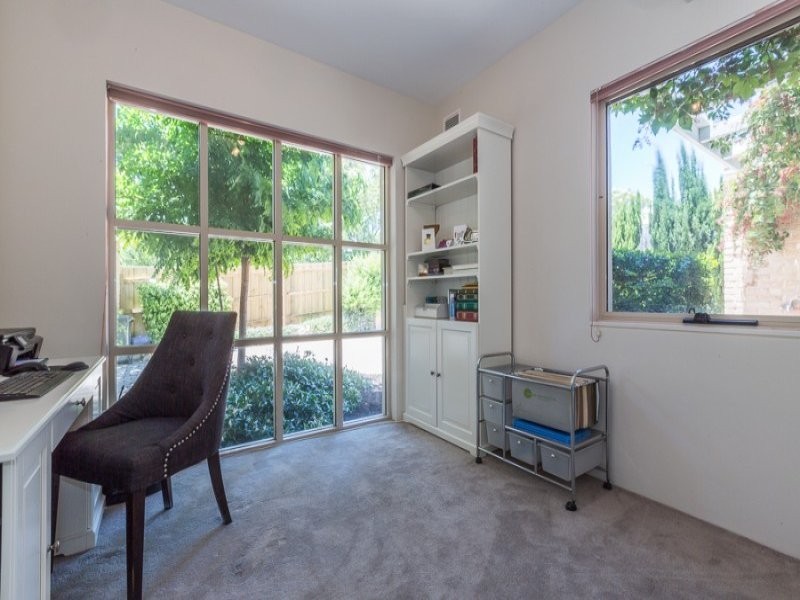 25 Fairbairn Street, Mosman Park WA 6012