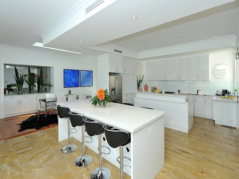 4 Irvine Street, Peppermint Grove WA 6011