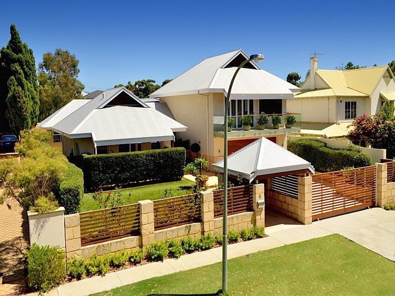 4 Irvine Street, Peppermint Grove WA 6011