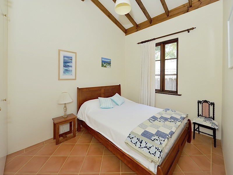 8B James Road, Swanbourne WA 6010