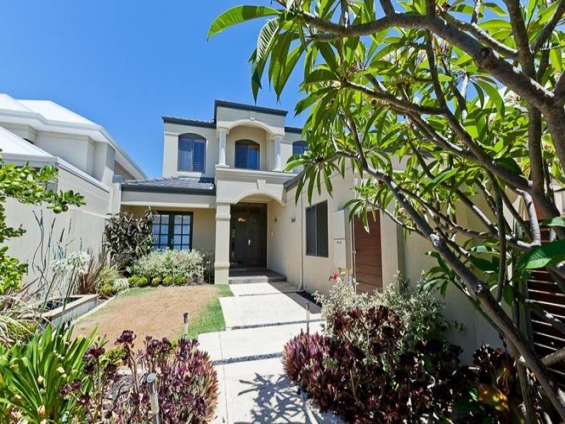 13 Chipperfield Court, Mosman Park WA 6012