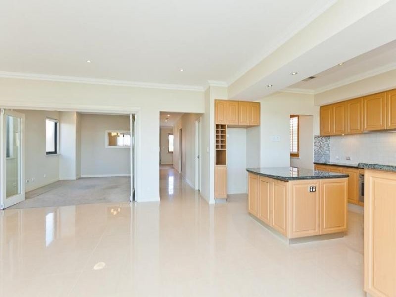 13 Chipperfield Court, Mosman Park WA 6012