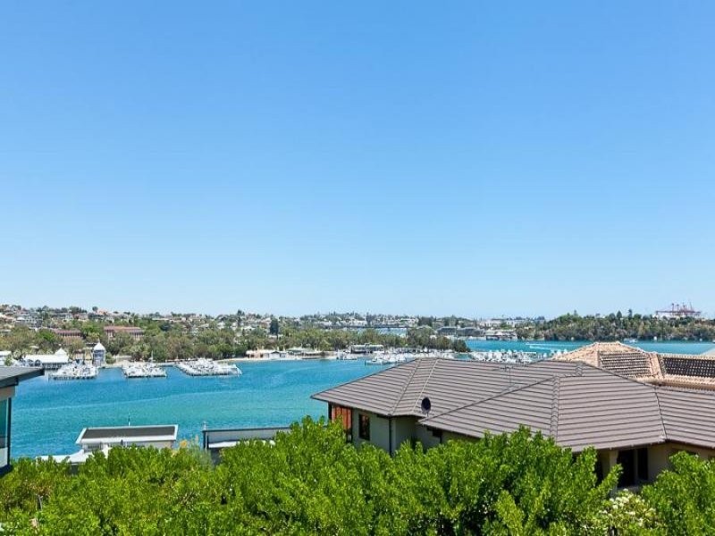 13 Chipperfield Court, Mosman Park WA 6012
