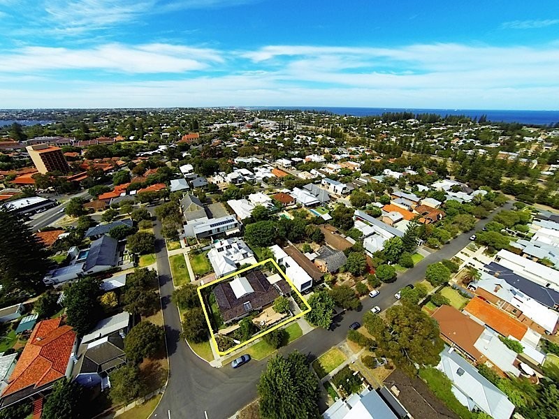 31 Boreham Street, Cottesloe WA 6011