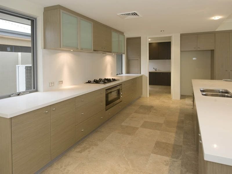 7 Barrow Crescent, North Coogee WA 6163