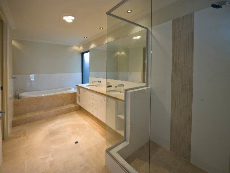 7 Barrow Crescent, North Coogee WA 6163