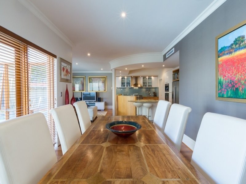 2 Griver Street, Cottesloe WA 6011