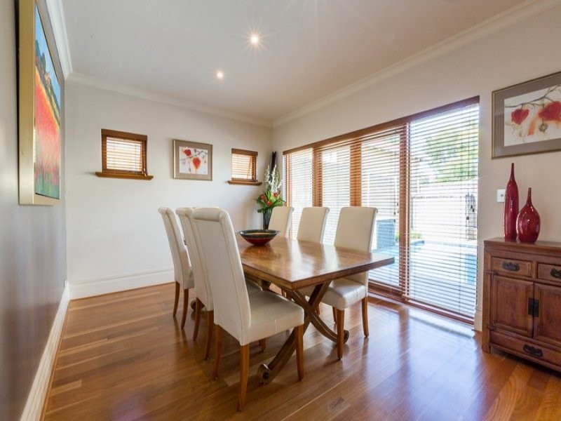 2 Griver Street, Cottesloe WA 6011