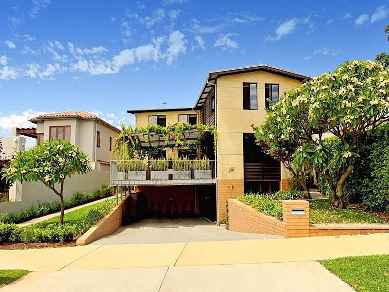 12 Brassey Street, Swanbourne WA 6010