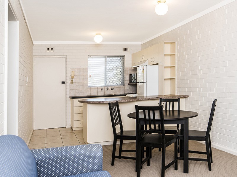 39/34 Davies Road, Claremont WA 6010