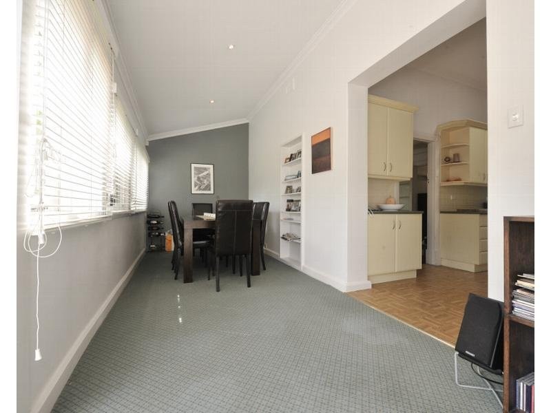 43 North St, Swanbourne WA 6010