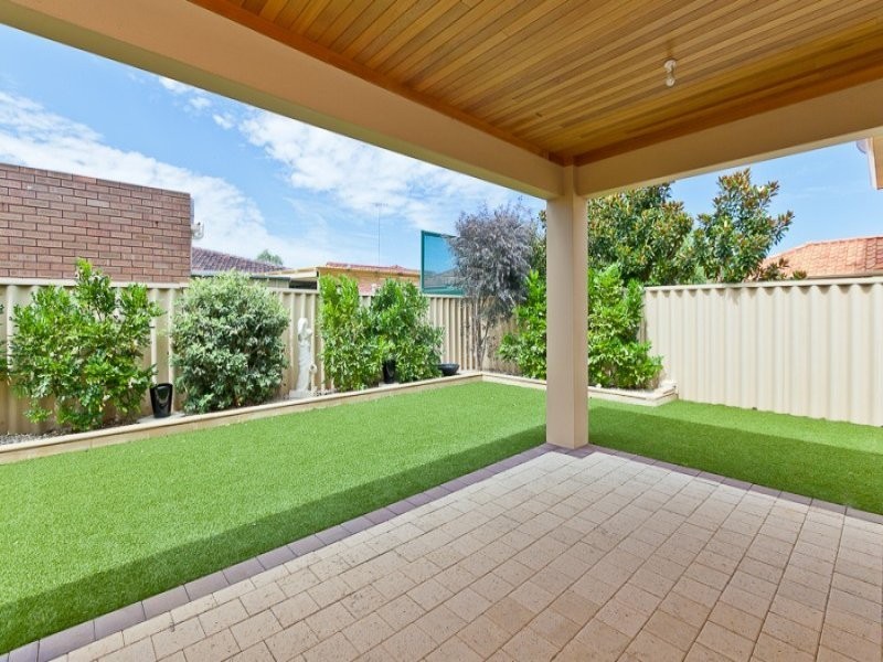 34 Milano Street, Stirling WA 6021