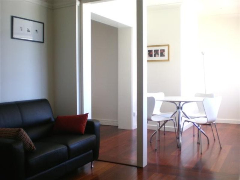 19/15 Eric Street, Cottesloe WA 6011