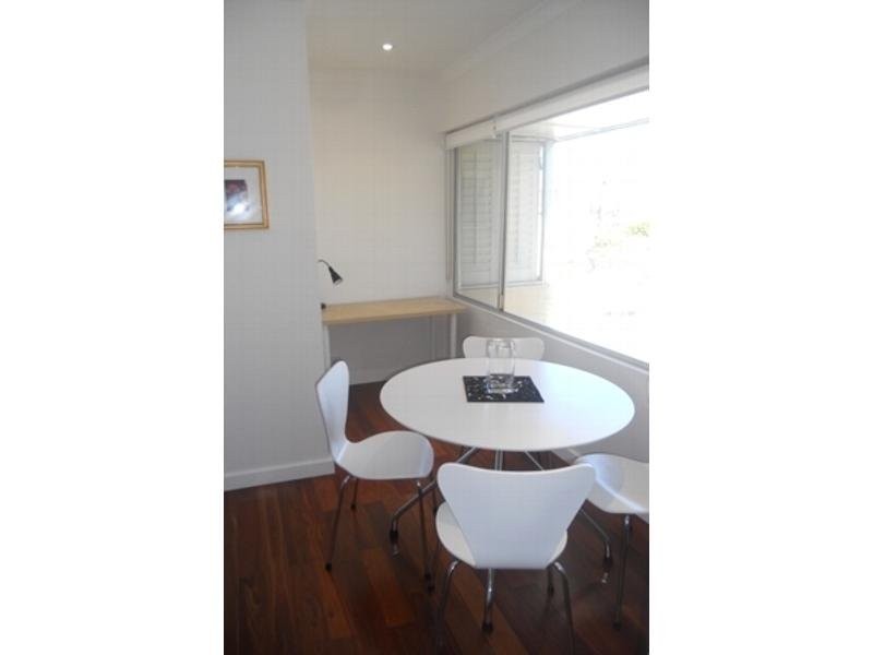 19/15 Eric Street, Cottesloe WA 6011