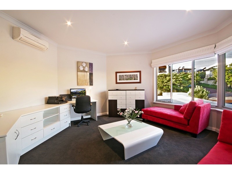 48 Hutchinson Avenue, Mosman Park WA 6012