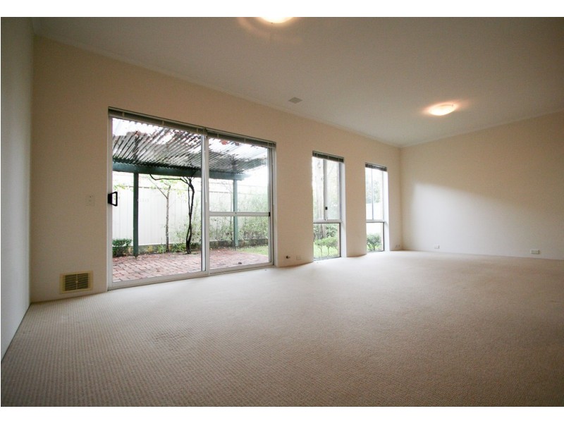 27 Brighton Street, Cottesloe WA 6011