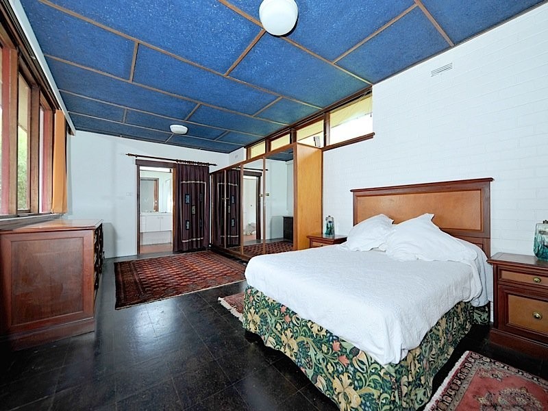 11 Haining Avenue, Cottesloe WA 6011