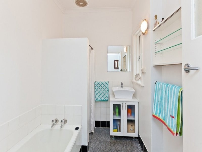 106 Rochdale Road, Mount Claremont WA 6010