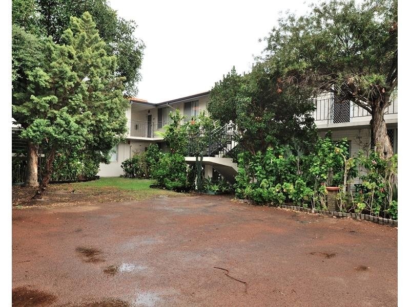 13/4 Murray Avenue, Mosman Park WA 6012