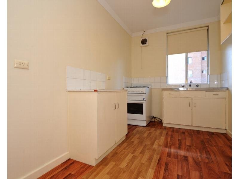 13/4 Murray Avenue, Mosman Park WA 6012