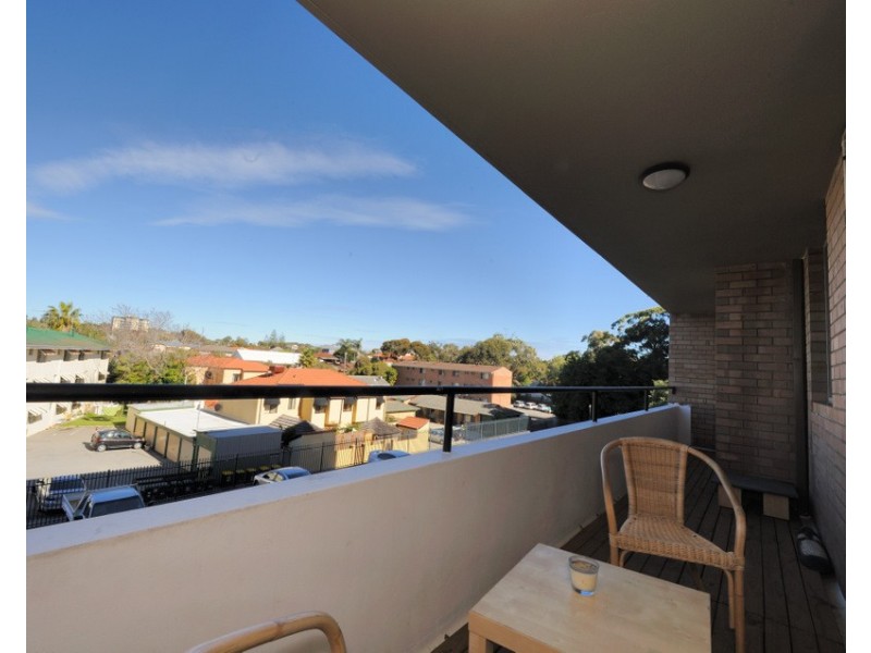 147/2 Murray Avenue, Mosman Park WA 6012