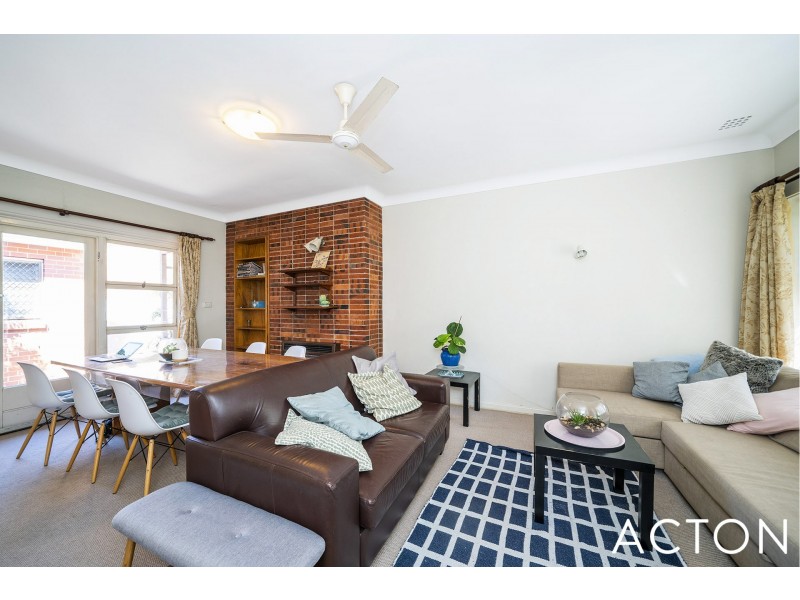 39 Hawkstone Street, Cottesloe WA 6011