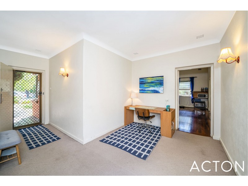 39 Hawkstone Street, Cottesloe WA 6011